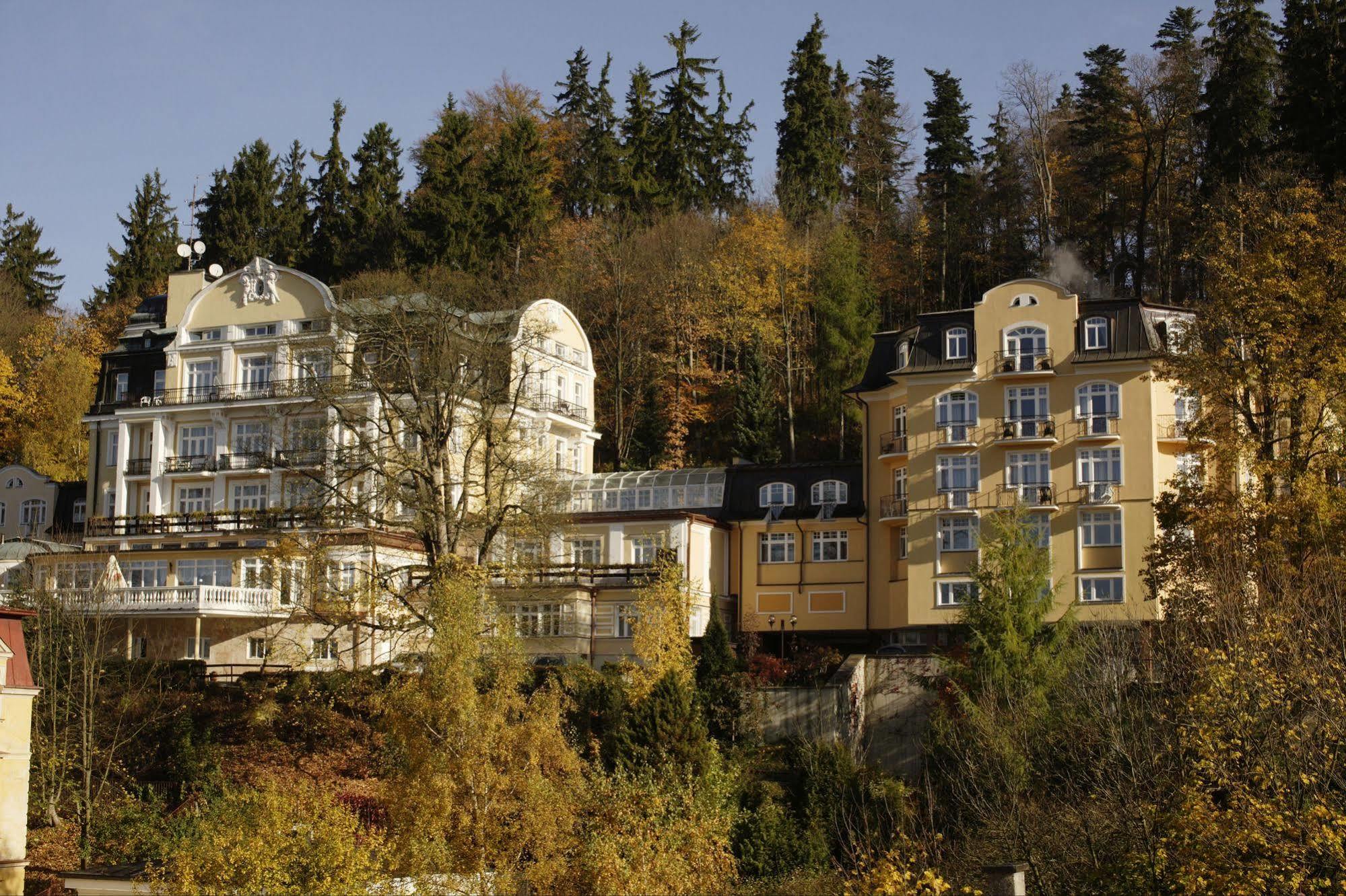 Royal Marianske Lazne Hotell Eksteriør bilde